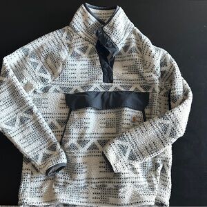 Carhartt relaxed fit pullover Medium (8-10)